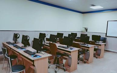 鄭州聯大教育 軟件培訓的領航者，助力中原IT人才崛起